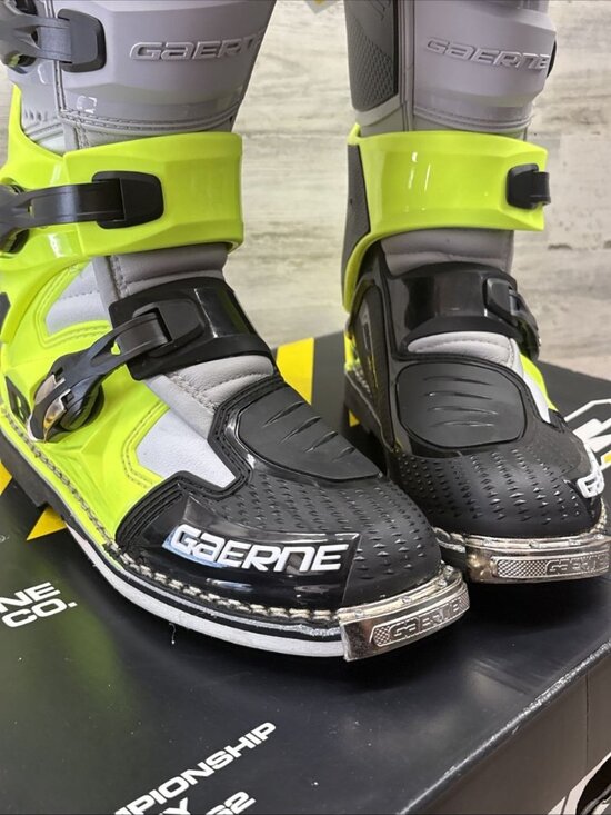 Gaerne SG12 Boot Black/Yellow/gray Size 9 Men’s Motocross Motorcycle Atv main image 5
